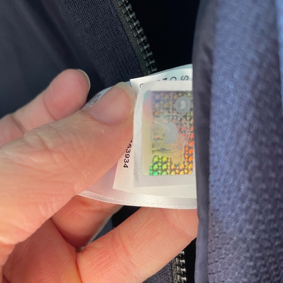 Brand new- Canada goose windbridge men’s large - Picture 2 of 3